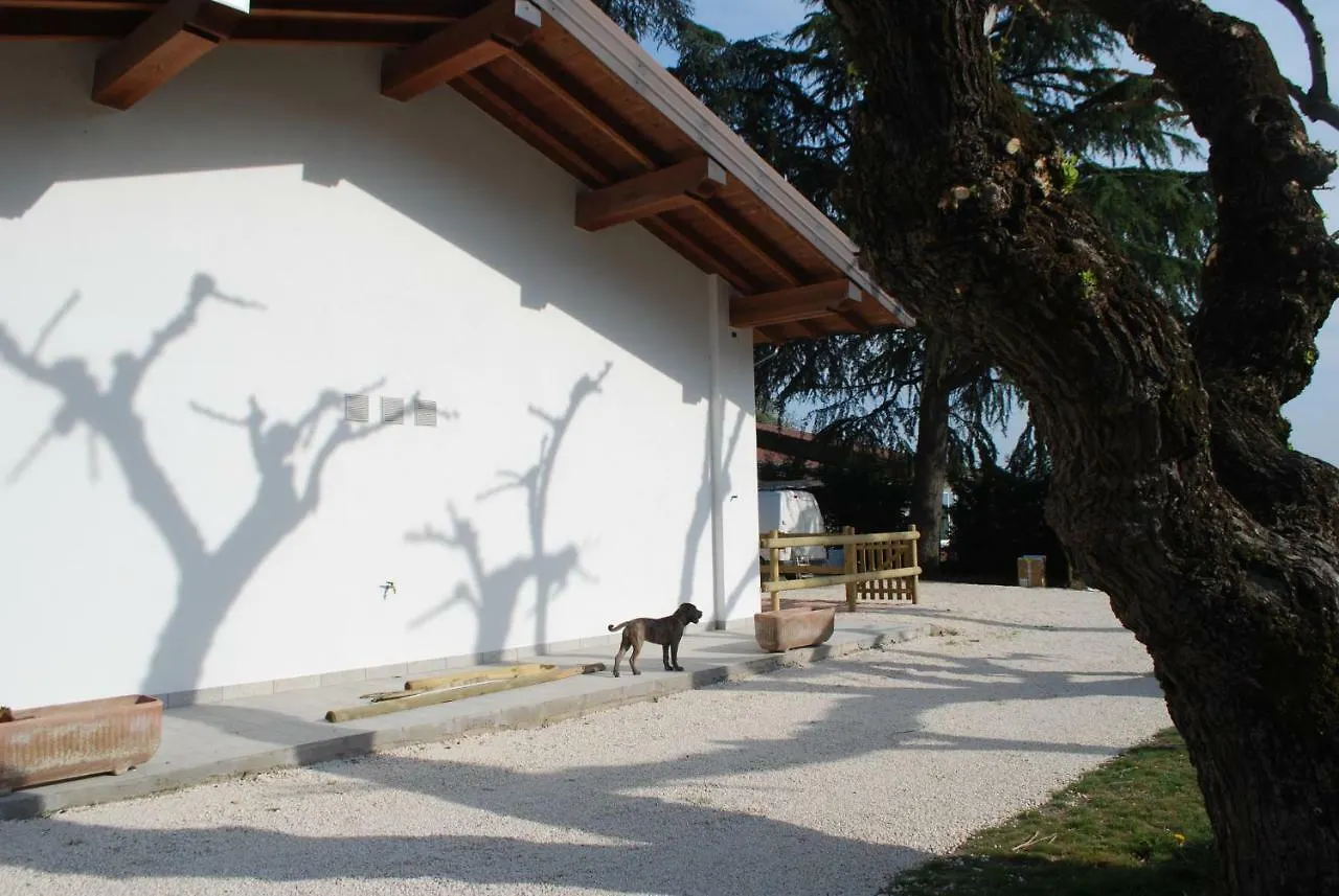 Agriturismo Il Rovere Lonato 0*,